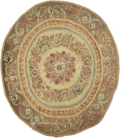 AUBUSSON carpet, France, circa 1790, 7'7" x 6'8", ref 02234