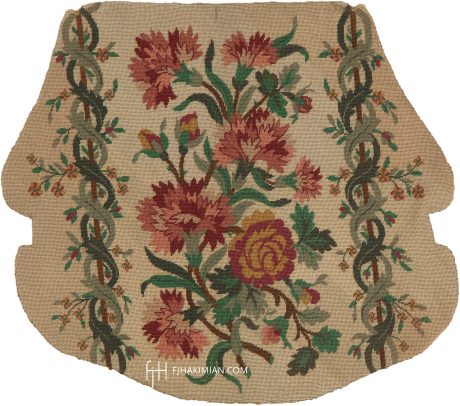 Needlepoint carpet, France, circa 1930, 2'5" x 2'0", ref 02392