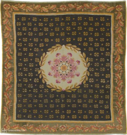 Aubusson carpet, France, circa 1820, 7'1" x 6'6", ref 02532