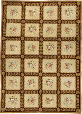 SAVONNERIE carpet, France, circa 1930, 11'9" x 8'5", ref 03053