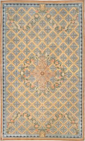 European Savonnerie Style carpet, Portugal, circa 1920, 29'5" x 18'3", ref 03258