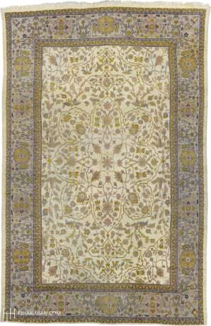 Sultanabad carpet, Iran, circa 1890, 21'1" x 13'3", ref 06042
