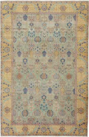 Tabriz carpet, Persia, circa 1920, 17'0" x 11'2", ref 07153