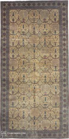 Indo-Persian carpet, India, circa 1900, 27'2" x 13'4", ref 09011