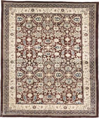 Agra carpet, India, circa 1870, 14'7" x 11'11", ref 09035