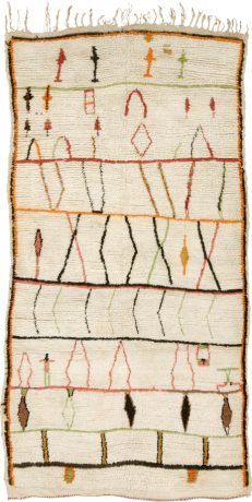 Azilal, Berber carpet, Morocco, circa 1950, 8'9" x 4'7", ref 15209