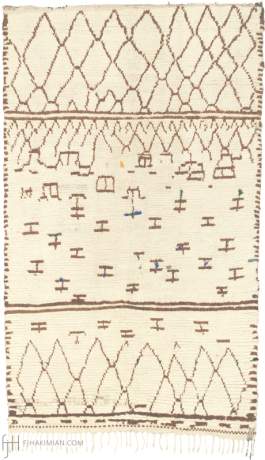 Azilal, Berber carpet, Morocco, Mid-20th Century, 7'0" x 4'3", ref 15315