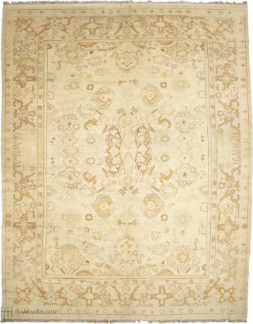 Oushak carpet, China, circa 1950, 11'7" x 8'10", ref 16015