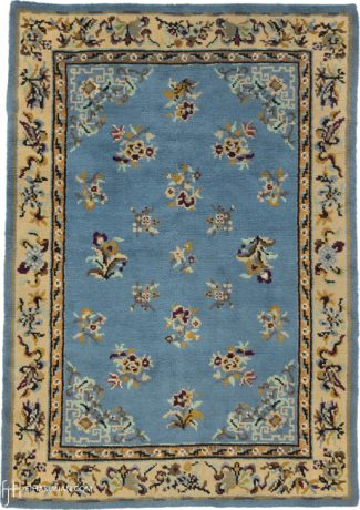Savonnerie carpet, Spain, circa 1950, 7'10" x 5'7", ref 03087