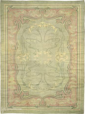 Viennese carpet, Austria, circa 1905, 17'9" x 12'10", ref 03203