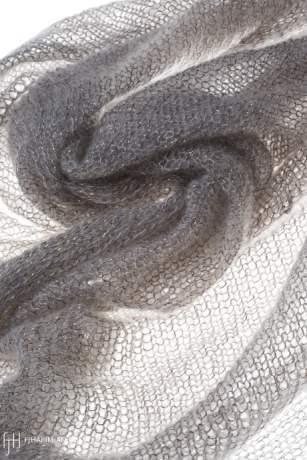 Mohair Throw, South Africa, circa 2017, 5'0" x 4'3", ref AM-Foulard Bambi-Platium