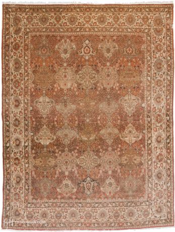 Tabriz carpet, Persia, circa 1890, 13'0" x 9'9", ref 07161