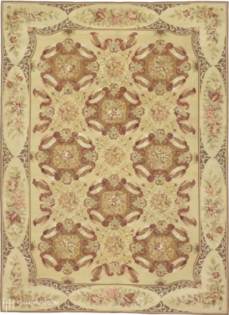 Ring of Roses, Traditional carpet, ref Custom