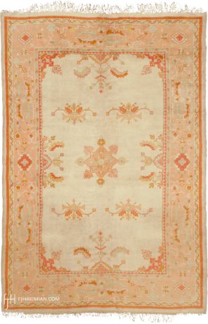 Oushak carpet, Turkey, circa 1920, 9'9" x 6'9", ref 04077
