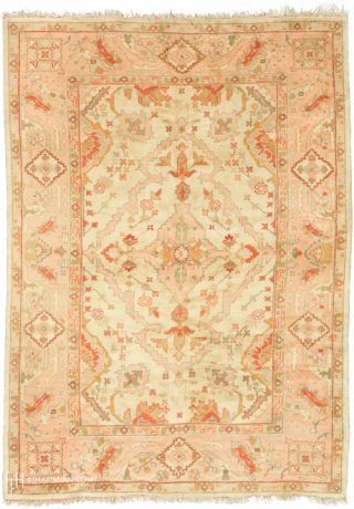Oushak carpet, Turkey, circa 1900, 9'9" x 6'11", ref 04142