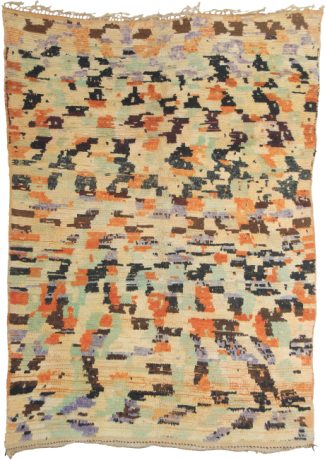 Berber carpet, Morocco, circa 1940, 8'8" x 6'1", ref 15092