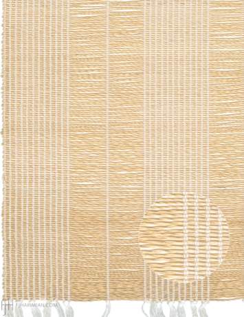 Composition: 90% Abaca, 10% Cotton