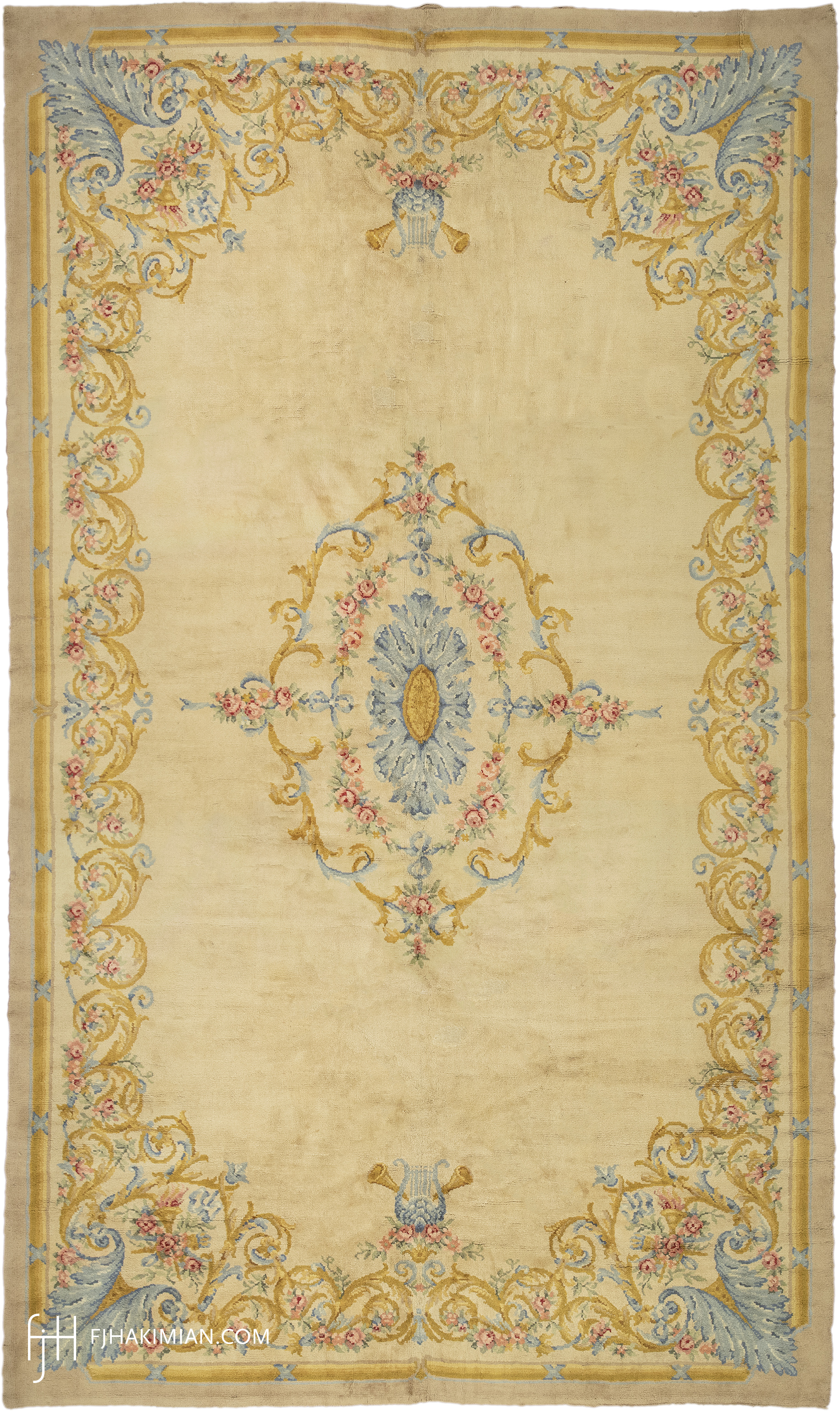 FJ Hakimian | 03019 | Vintage Carpet