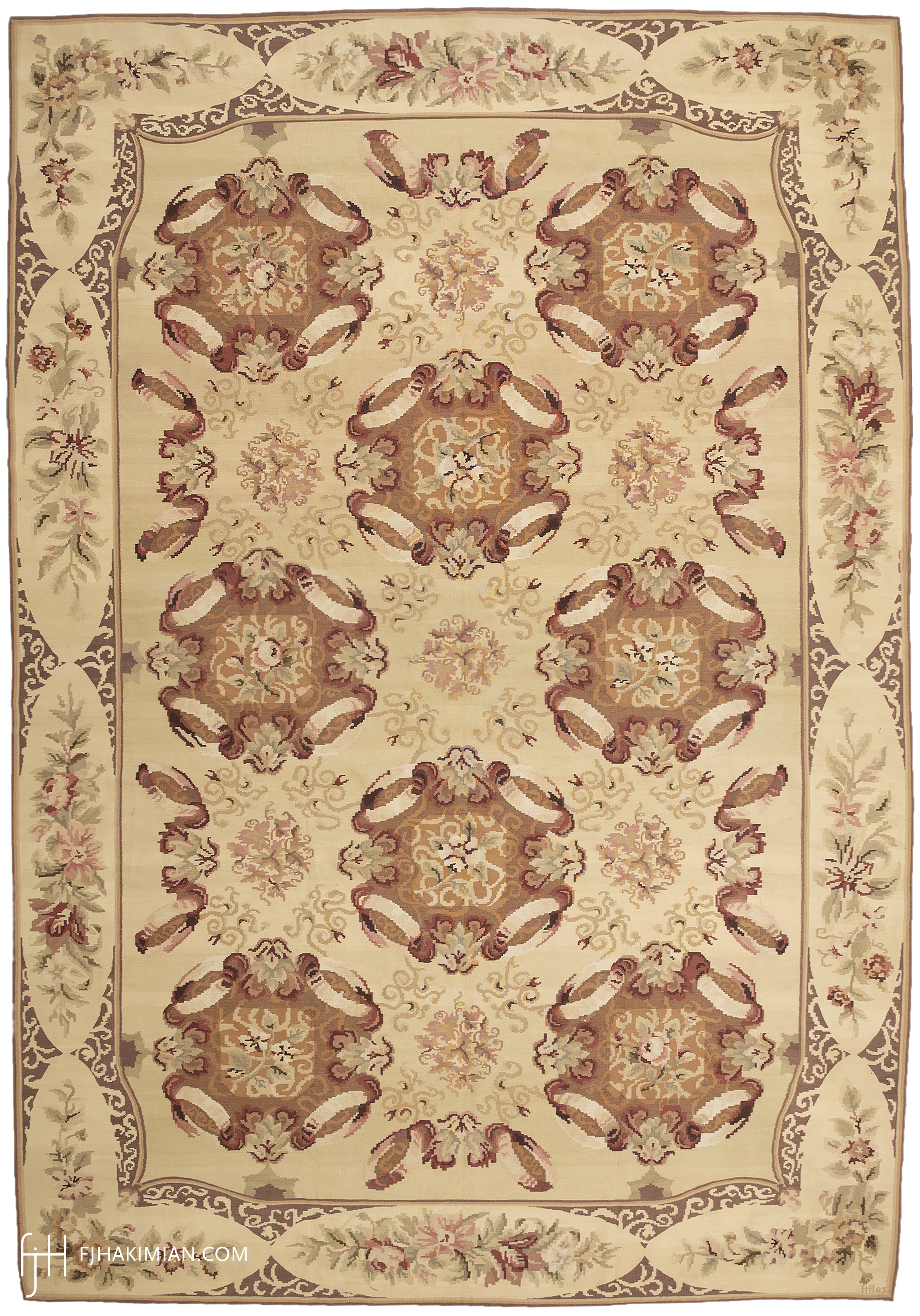 16417 Ring Of Roses | Custom Traditional Design Carpet | FJ Hakimian | Carpet Gallery in NYC